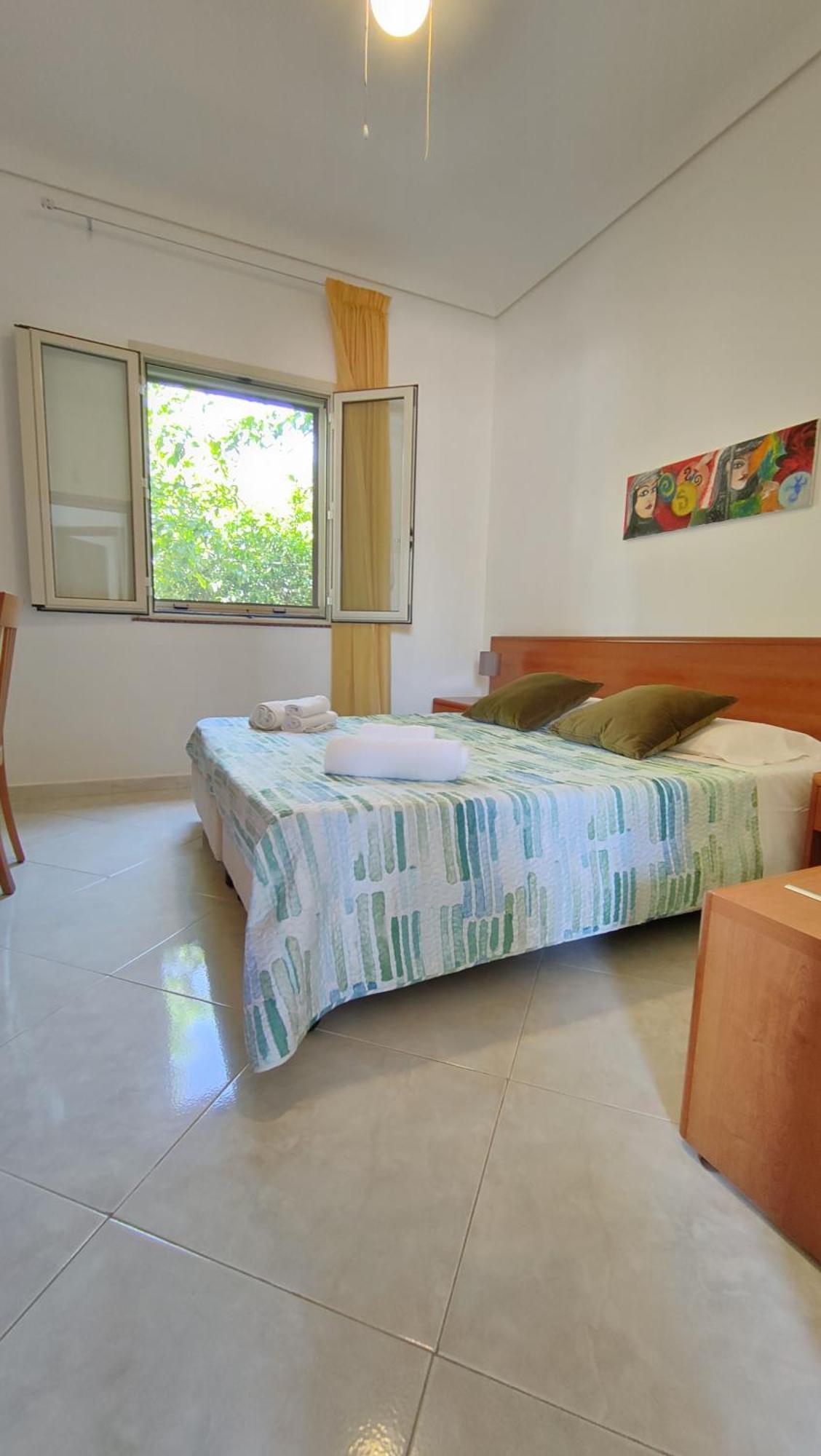 Appartamenti In Villa Polimnia Fontane Bianche Zimmer foto